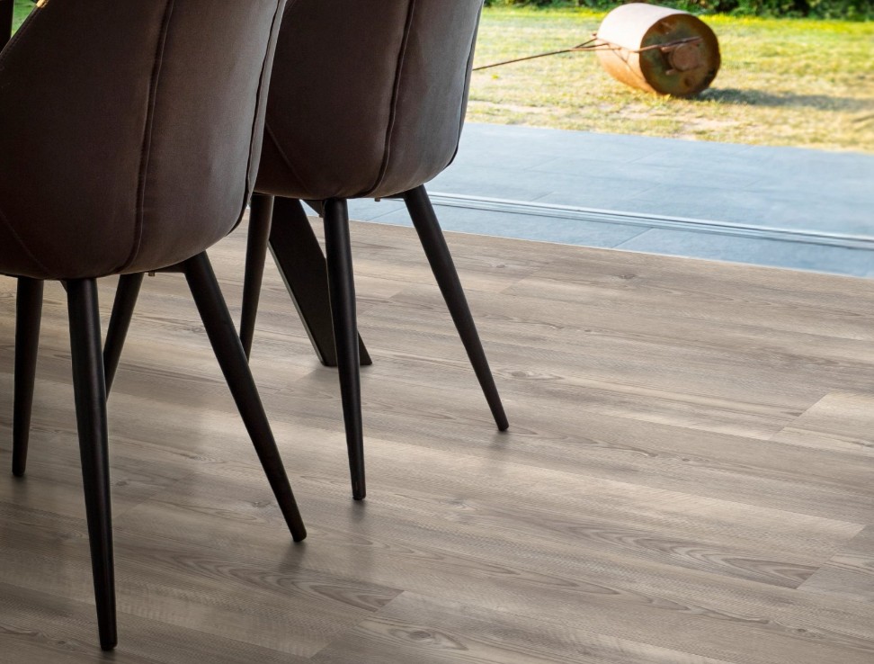 Shaw Floorte Pro Dockside: Dover Bay Luxury Vinyl Plank 3059V 05270 Room Scene