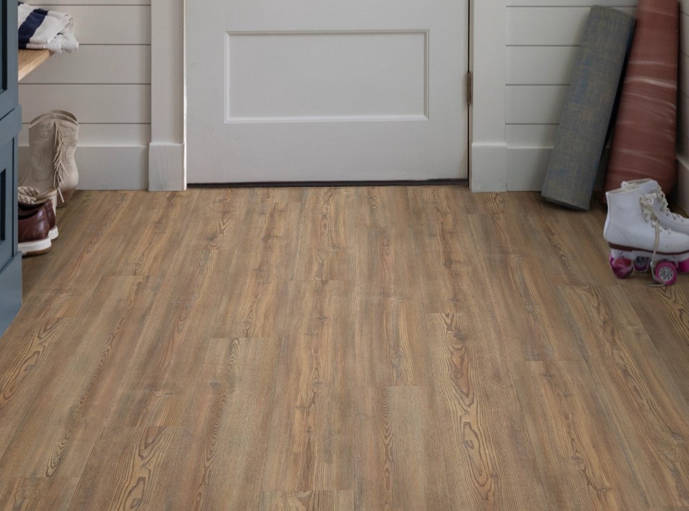 Shaw Floorte Pro Dockside: Vickery Creek Luxury Vinyl Plank 3059V 07362 Room Scene