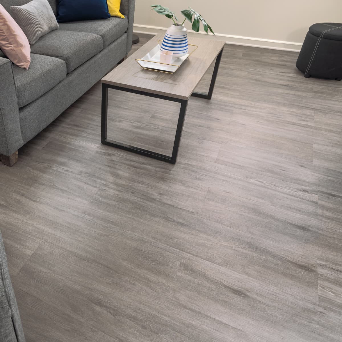 Karndean K-Trade Loose Lay: Linosa Floating Luxury Vinyl Plank LLP148 Room Scene
