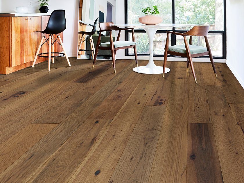 Anderson Tuftex Hardwood Transcendence: Inherent 9/16" x 7.5" Engineered Hardwood AA806-17055 Room Scene