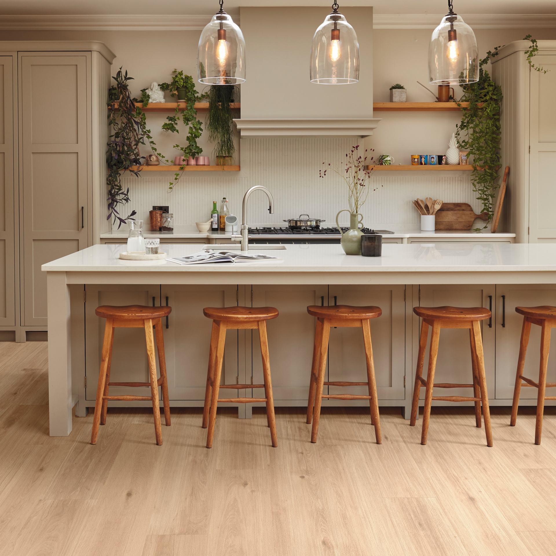 Karndean Loose Lay: Nude Danish Oak Floating Luxury Vinyl Plank LLP358 Room Scene
