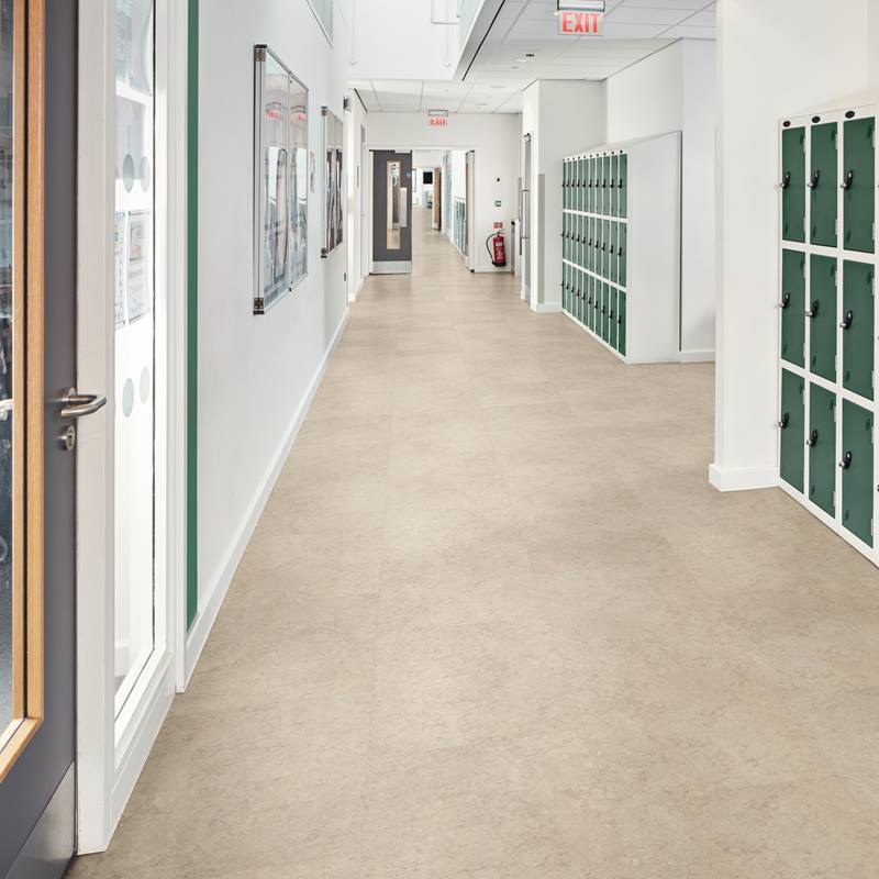 Karndean Loose Lay: Capri Floating Luxury Vinyl Tile LLT209 Room Scene