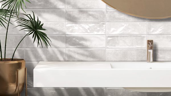 Glass Tile & Stone Verano: White 4" x 12" Ceramic Wall Tile CTVRO01 Room Scene