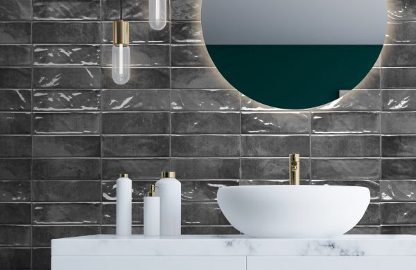 Glass Tile & Stone Verano: Anthracite 4" x 12" Ceramic Wall Tile CTVRO19 Room Scene