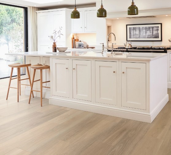 Karndean Art Select Rigid: Dune Oak Luxury Vinyl Plank AKP-RL24 Room Scene