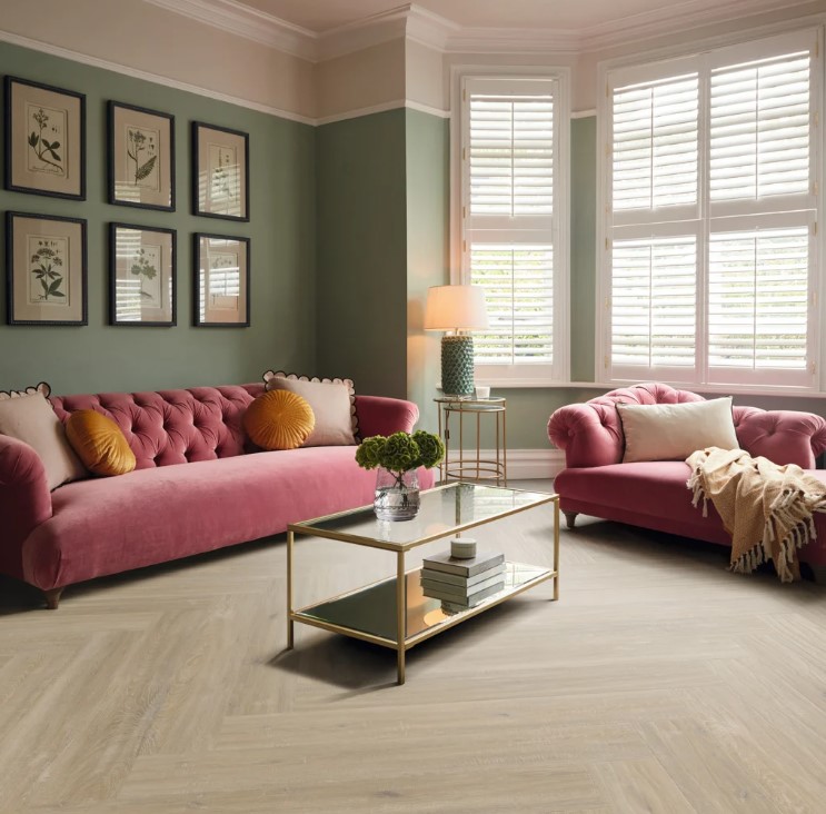 Karndean Art Select Glue Down: Damask Oak Luxury Vinyl Tile RL35 Room Scene