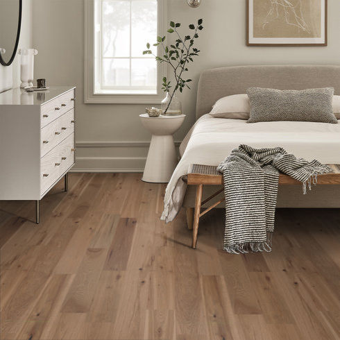 Anderson Tuftex Hardwood Imperial Pecan: Antique 1/2" x 7.5" Engineered Hardwood AA828-11054 Room Scene