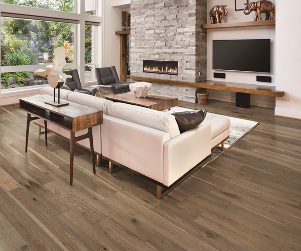 Casabella Hardwood Angora White Oak: Cachemira 7/16" x 6" Engineered Hardwood PAVA6CACH Room Scene