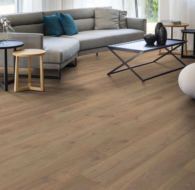 Shaw Oak Crest: Pittsfield Greige 12mm Laminate SL120 7746 Room Scene