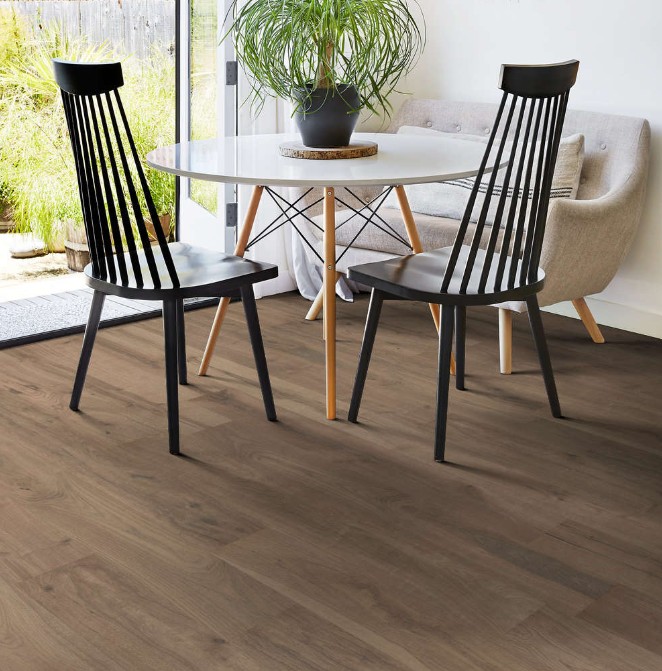 Shaw Oak Grove: Stone Brown 10mm Laminate SL119 05063 Room Scene