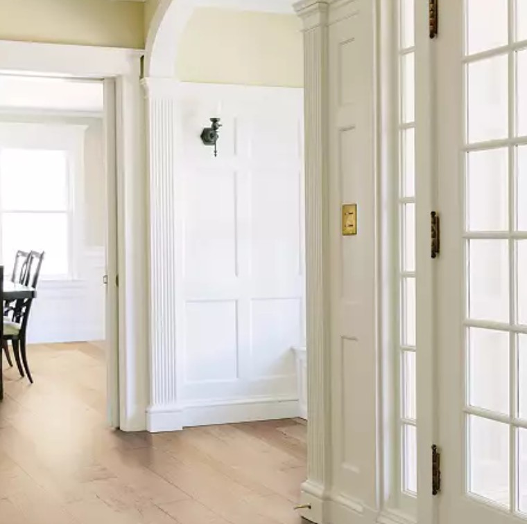 Mohawk Haven Pointe Maple: Whitewashed Maple 3/8" x 6.5" Engineered Hardwood WEK02-10 Room Scene