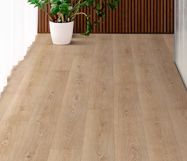 USFloors Coretec Originals Premium: Warm Sand Oak Engineered Luxury Vinyl Plank CR500-05080 Room Scene