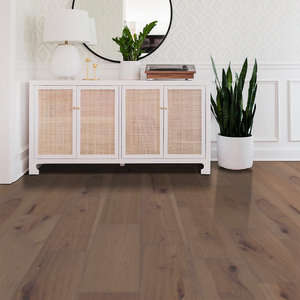 Shaw Landmark Sliced Hickory: Crater Lake 1/2" x 9 1/4" Engineered Hardwood SW748 7112 Room Scene