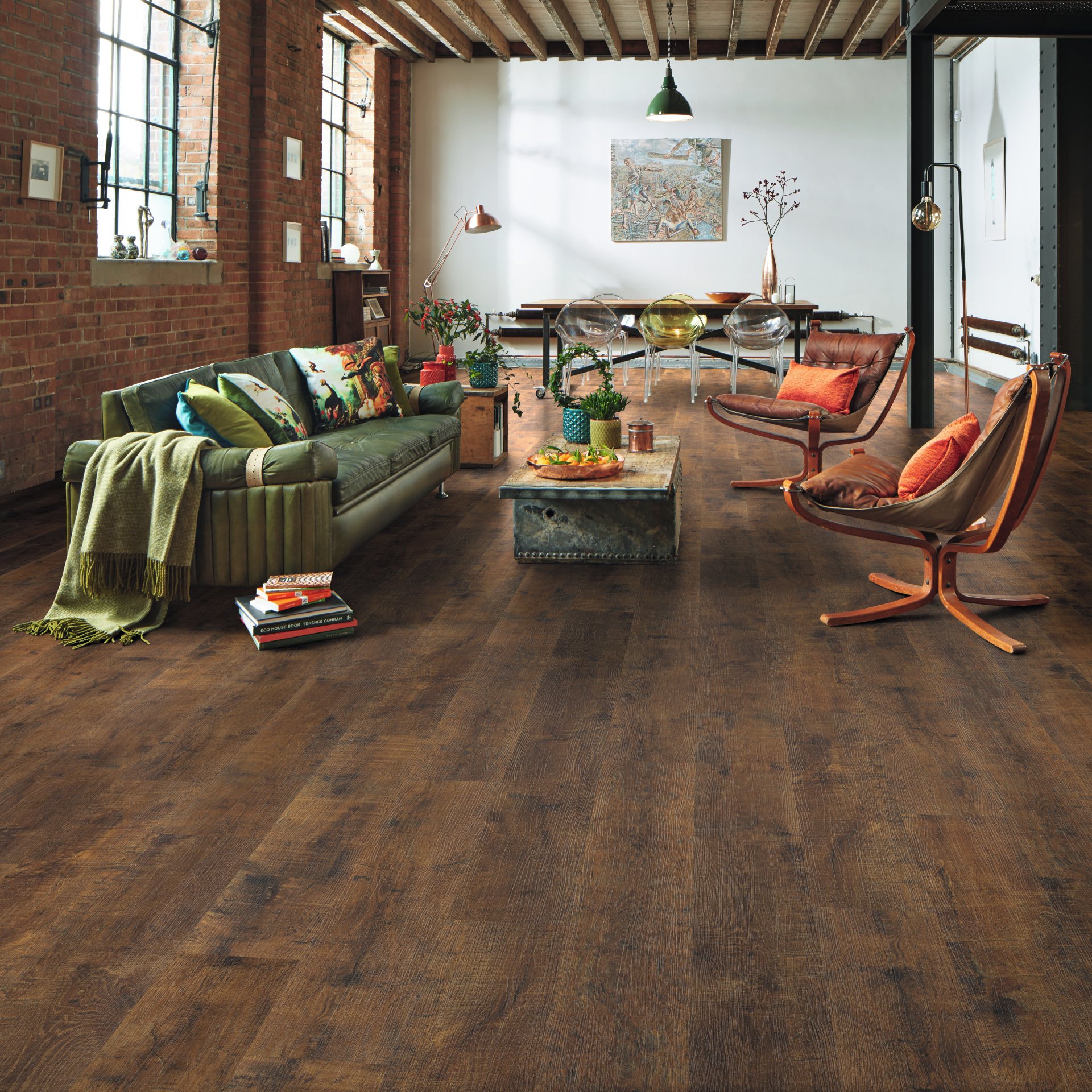 Karndean Korlok Select: Antique French Oak Luxury Vinyl Plank RKP8110 Room Scene