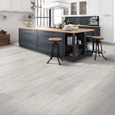 Quick-Step NatureTek Plus Colossia Collection: Denali Oak 10mm Waterproof Laminate UC3926 Room Scene