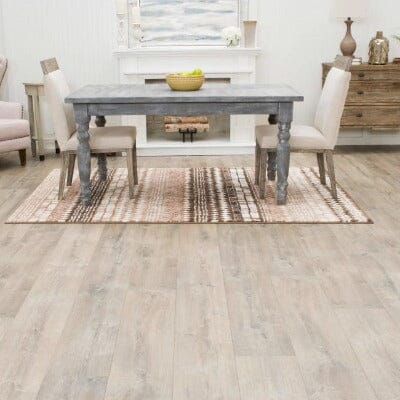 Quick-Step NatureTek Plus Colossia Collection: Providence Oak 10mm Waterproof Laminate UC4043 Room Scene