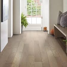 Shaw Epic Plus Riverstone: Mesquite 3/8" x 6 3/8" Engineered Hickory Hardwood SW593 5019 Room Scene