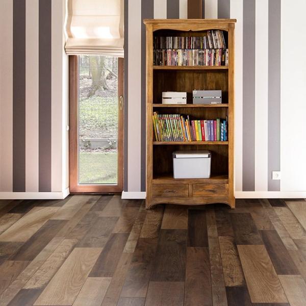 Armstrong Audacity Lodge: Jackson Hole 12mm Laminate Flooring with Attached Pad CFL5011233001 Room Scene