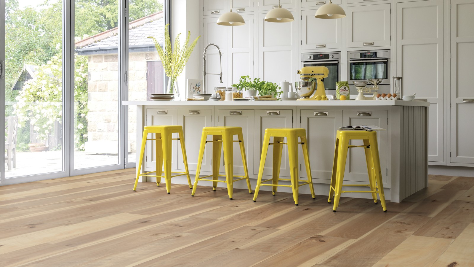 Karndean Art Select Glue Down: Classic Hickory Hand Crafted Wood Luxury Vinyl Plank EW13 Room Scene