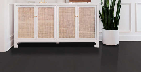 Shaw Epic Plus Albright Oak: Charcoal 3/8" x 5" Engineered Hardwood SW582 5013 Room Scene