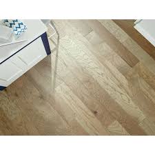 Shaw Epic Plus Northington Smooth: Burlap 1/2" x 5" Engineered Hardwood SW669 2026 Room Scene
