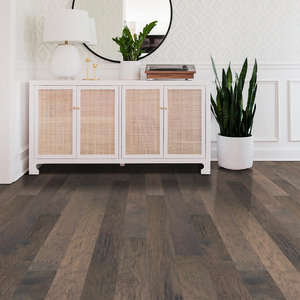 Shaw High Plains: Nomadic 3/8" x 5" Engineered Hardwood SW711 7070 Room Scene