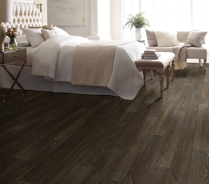 Shaw Philadelphia 5th & Main Symbiotic 20: Heath Luxury Vinyl Plank 5M303 00740 Room Scene