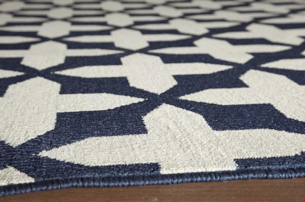 Momeni Baja (BAJA0BAJ12NVY1837) Rectangle 0'4" x 1'8" Area Rug