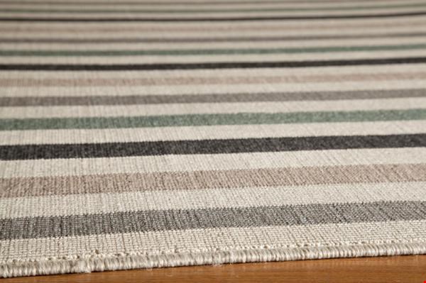 Momeni Baja (BAJA0BAJ-1MTI7AAA) Rectangle 0'8" x 7'10" Area Rug