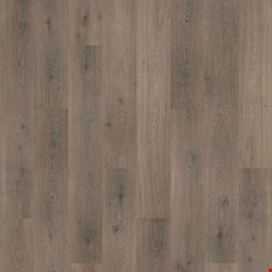 Mohawk Revwood Plus: Hampton Villa Cloudy Oak 10mm Waterproof Laminate with 2mm Attached Pad CDL05-958