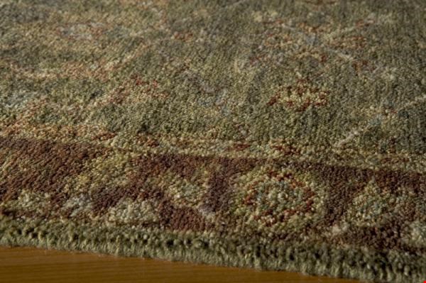 Momeni Palace (PALACPC-05GRN2680) Runner 0'7" x 2'6" Area Rug