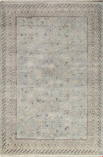 Momeni Palace (PALACPC-15LBL26C0) Runner 0'8" x 2'6" Area Rug