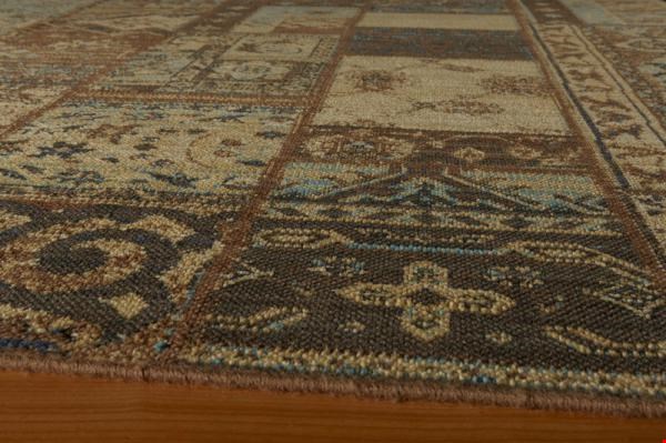 Momeni Vintage (VINTAVIN11LBL5379) Rectangle 0'8" x 5'3" Area Rug