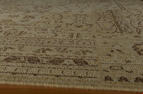 Momeni Vintage (VINTAVIN-5SND1828) Rectangle 0'6" x 1'8" Area Rug