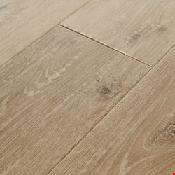 Mannington Adura Max Collection Water Proof Luxury Vinyl Plank with Painted Bevel: Regency Oak Polished Platinum MPB750V