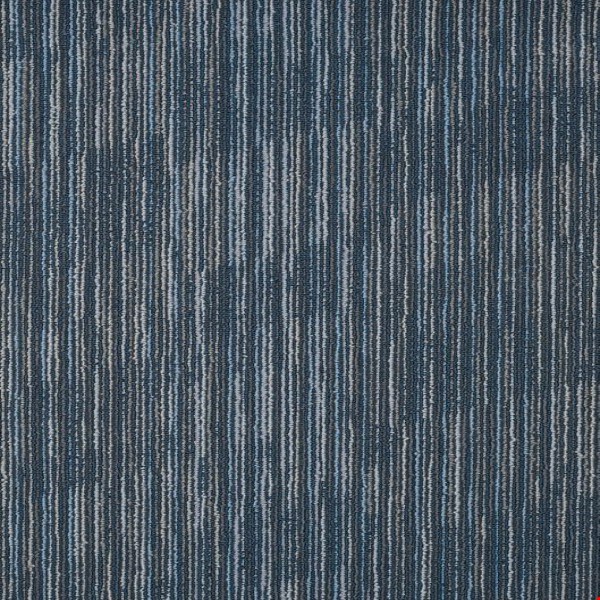 Shaw Shifting Gears: Wedge 18" x 36" Carpet Tile 54811 400