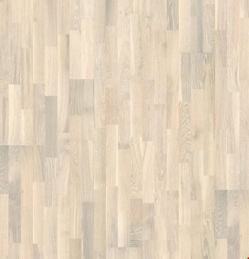 Kahrs Original Harmony Collection: Oak Pale 5/8" x 7 7/8" Engineered Hardwood 153N5BEKP1KW